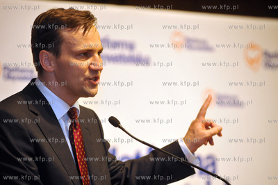 Gdansk. Spotkanie Radoslawa Sikorskiego, ministra spraw...