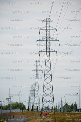 Gdansk. Chelm. Siec wyokiego napiecia. 13.06.2013 fot....