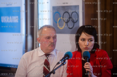 Gdansk. Ratusz Staromiejski. Debata publiczna pt. Co...