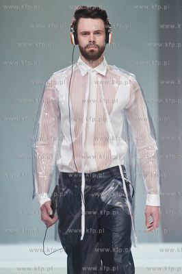 Centrum Stocznia Gdansk. Gala Amber Look Trends & Styles...