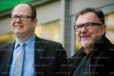 Gdansk. Stadion PGE Arena. Spotkanie mlodych raperow...