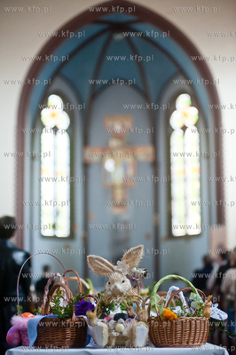 Gdansk. Wielka Sobota. Swiecenie potraw Wielkanocnych...
