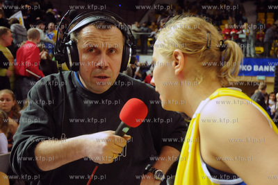 Mecz rundy play - off Euroligi pomiedzy zespolami LOTOSPKO...