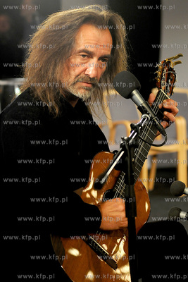 Teatr Miejski w Gdyni. Recital Miroslawa Czyzykiewicza,...