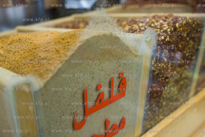 Aqaba Jordania. Przyprawy orientalne. 31.10.2009  Fot....