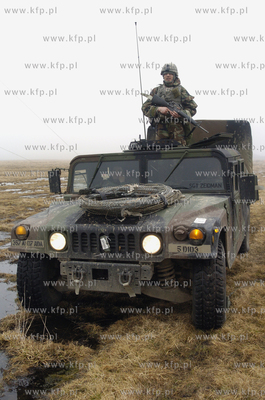 Cwiczenia 150 amerykańskich zolnierzy z niemieckiej...