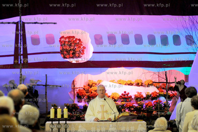 Msza Sw. w Kosciele NMP Wspomozenia Wiernych w Rumi,...