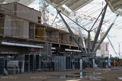 Budowa nowego terminala pasazerskiego T2 na Gdanskim...