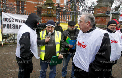 Protest rolnikow i zwiazkowcow Solidarnosci z zachodniopomorskiego...