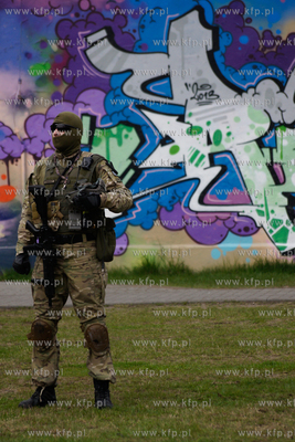 Gdansk. Gimnazjum nr 29 na Suchaninie. Pokazy Gdanskiej...