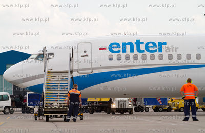 Port Lotniczy Gdansk im. Lecha Walesy. Nz.Boeing 737...