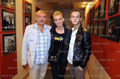 Top-Trendy, nz Karolina Nowakowska z tata i Arturem...