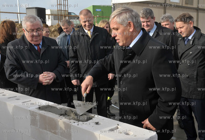 Banino, ul. Tuchomska. Uroczystosc wmurowania kamienia...