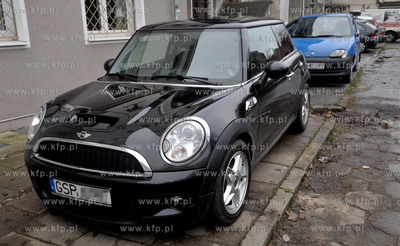 Samochody z rejestracjami spoza Gdanska zaparkowane...