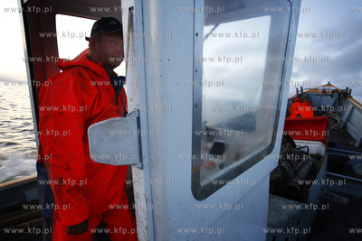 Zalew Wislany. Rybacy z Katow Rybackich Henryk Derkowski...