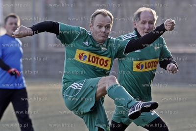 Gdansk. Boisko przy ul. Traugutta.  Sylwestrowy mecz...