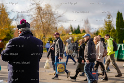 Cmentaz Łostowicki. Dzień Wszystkich Świętych....