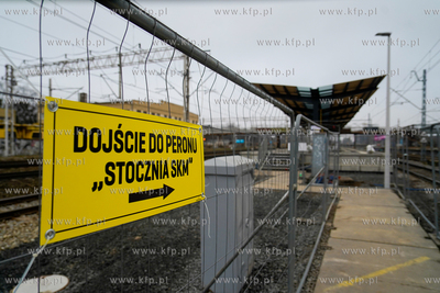 Przystanek SKM Stocznia otwarty po remoncie. Tymczasowe...