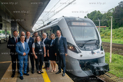 Przystanek SKM Śródmieście. Prezentacja nowych pociągów...