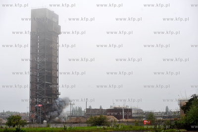 Gdansk. Wysadzenie w powietrze 60-metrowej wiezy na...