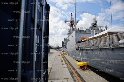 Nabrzeze francuskie portu w Gdyni. Robocza wizyta amerykanskiej...