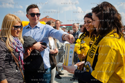 Sopot. Skwer Kuracyjny. Pola Nadziei na Pomorzu - wielka...