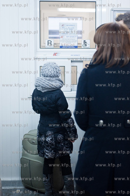 Gdansk. Remont hali glownej Dworca Glownego PKP.
Nz...