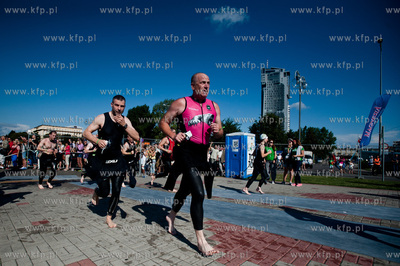 Zawody Herbalife Triathlon Gdynia 2013.
Nz zawodnicy...