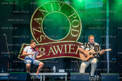 Gdansk. Targ Rybny. Baltic Sail. Szantowy koncert konkursowy...