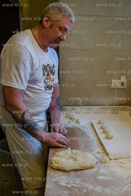 Tlusty czwartek w gdynskim Paczusiu - najbardziej obleganym...