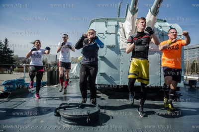 Gdynia. Morderczy trening przygotowujacy do zawodow...