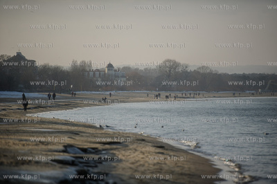 Gdańsk. Plaża w Brzeźnie.
16.02.2017
fot. Mateusz...