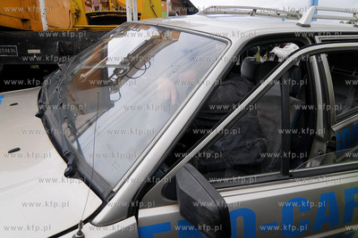 Na strzezonym przejezdzie kolejowym przy ul. Puckiej...