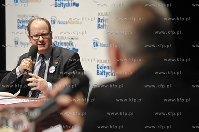 Polityczna debata kandydatow na prezydenta miasta Gdansk...