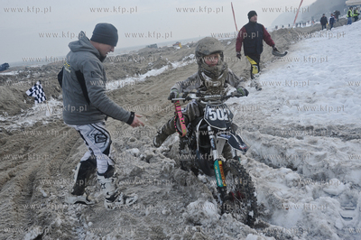 Zawody motocrosowe na plazy miejskiej w Gdyni zorganizowane...