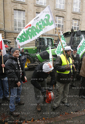Protest rolnikow i zwiazkowcow Solidarnosci z zachodniopomorskiego...