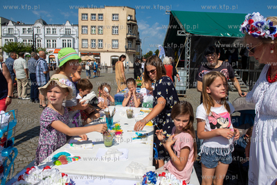 Dzień Flagi Kaszubskiej w Kartuzach. 18.08.2023. Fot....