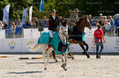 Miedzynarodowe Oficjalne Zawody w Skokach CSIO 5 gwiazdek...