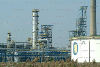 Rafineria Gdanska.5.09.2002fot. Wojtek Jakubowski...