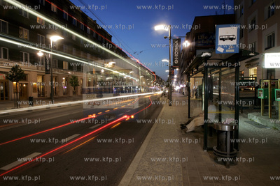 Gdynia, ul. Swietojanska. 19.06.2006 fot. Wojtek Jakubowski...