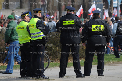 Gdanscy straznicy miejscy.13.04.2010fot. Wojtek Jakubowski...