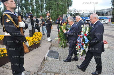 Spotkanie prezydentow Grupy Wyszehradzkiej. Ceremonia...