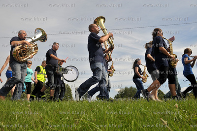 Pielgrzymka i odpust Matki Boskiej Krolowej Kaszub...