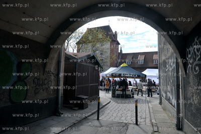 Gdansk. Wolny Targ na ul Ogarnej. PIerwsza z cyklu...