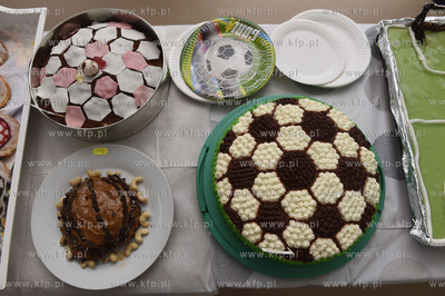 Otwarcie 100 boiska szkolnego w Gdańsku w Zespole...