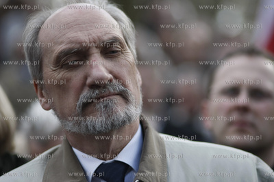 Gdansk. Cmentarz Srebrzysko. Pogrzeb Anny Walentynowicz,...