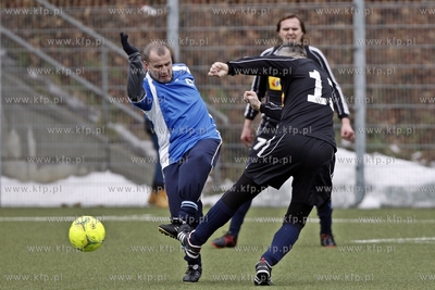 Gdansk. Boisko przy ul. Traugutta.  Sylwestrowy mecz...