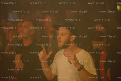 Gdańsk. Sala BHP Stoczni Gdańskiej. Koncert chrześcijańskiego...
