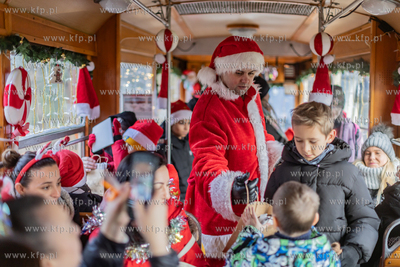Mikołajkowy tramwaj na gdańskich torach. 06.12.2025...