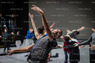 B Jak Balet, czyli otwarta próba zespołu baletu Opery...